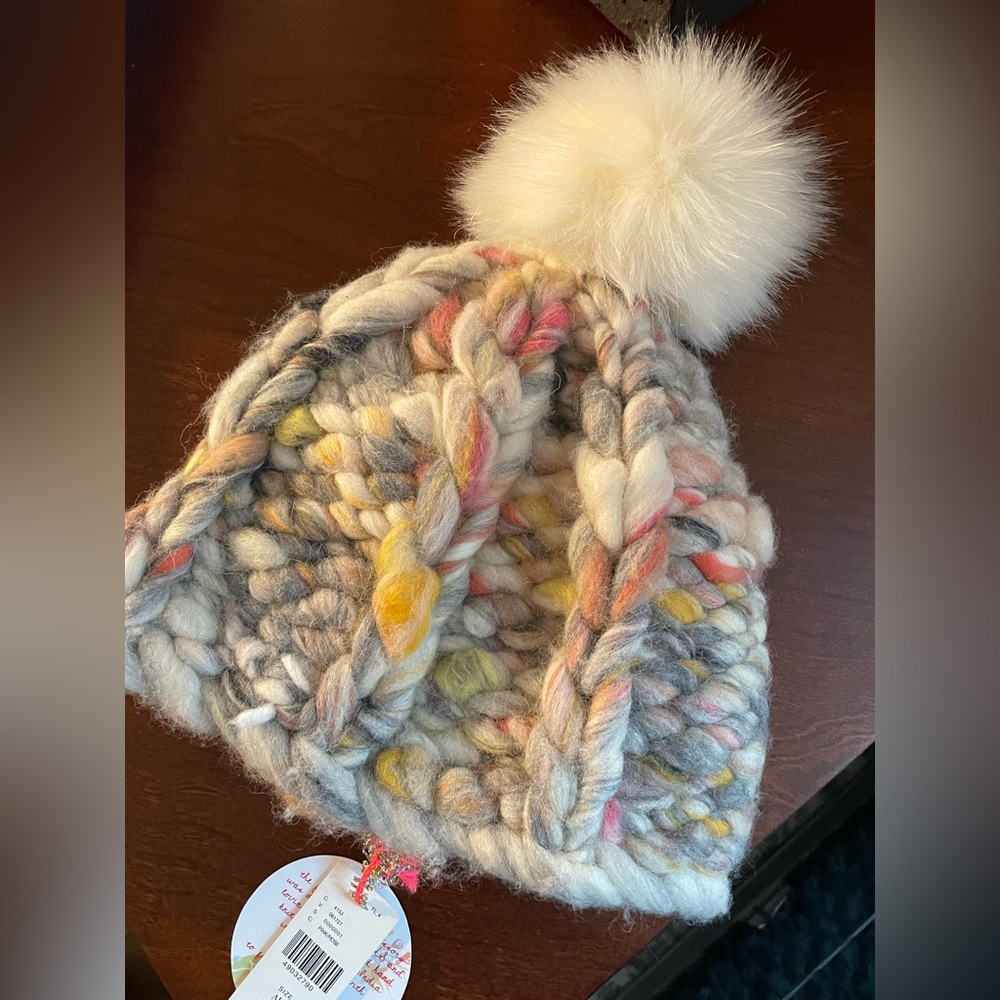 New with tags - Anthropologie winter pom pom hat